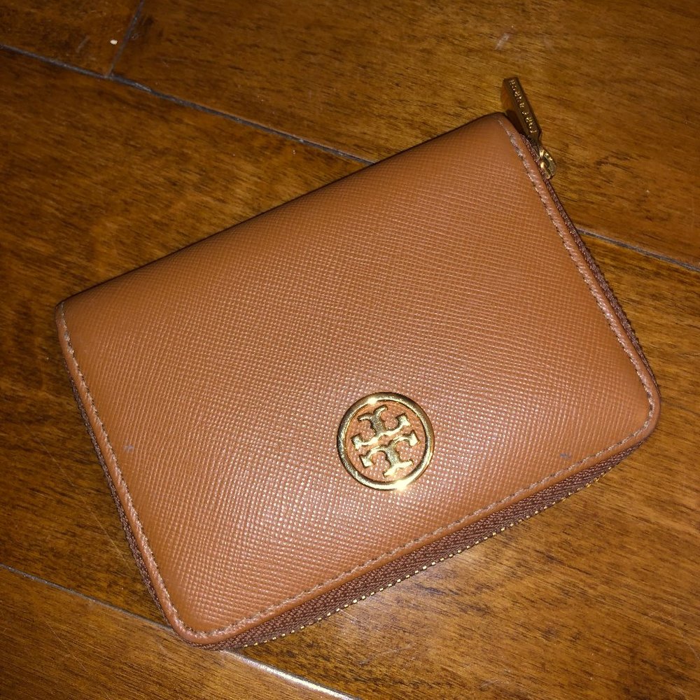 Tory Burch Small Leather Wallet Chestnut